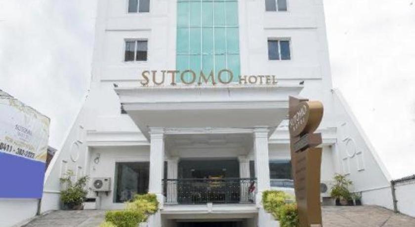 Hotel Sutomo Makassar Extérieur photo